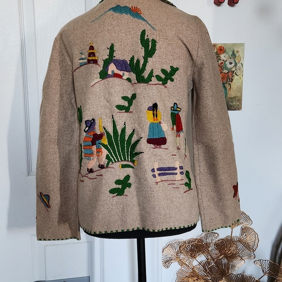1940s 50s women's embroidered wool Mexican tourist jacket - Picture 7 of 11